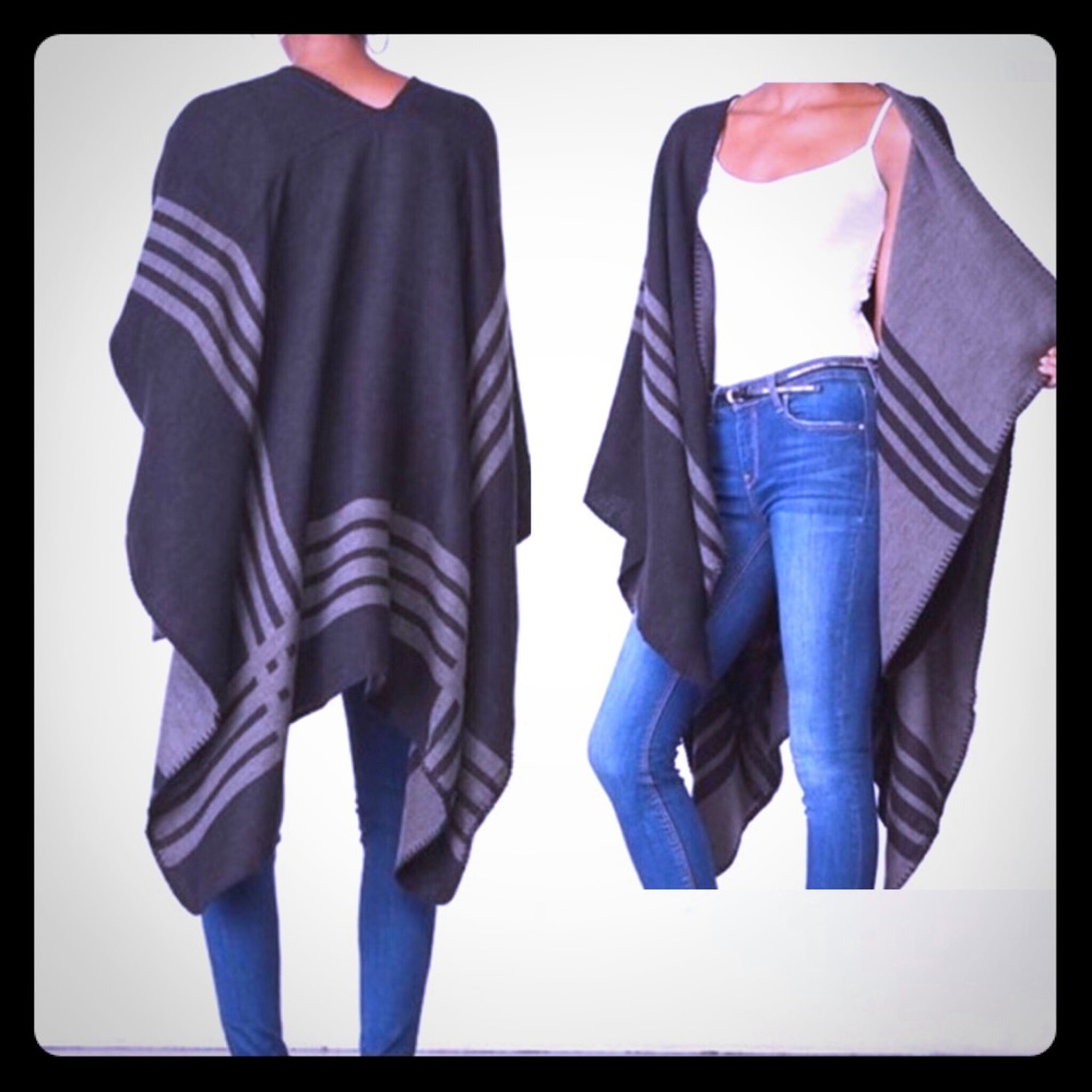 BB Dakota Reversible Poncho